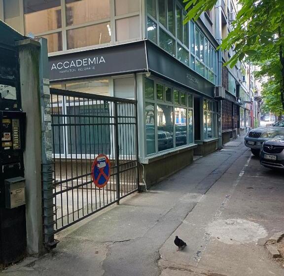 هتل کپسول Panda Victor Space Capsule Hostel Neo Nomad