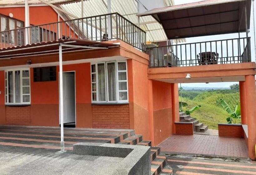 پانسیون Finca El Recreo