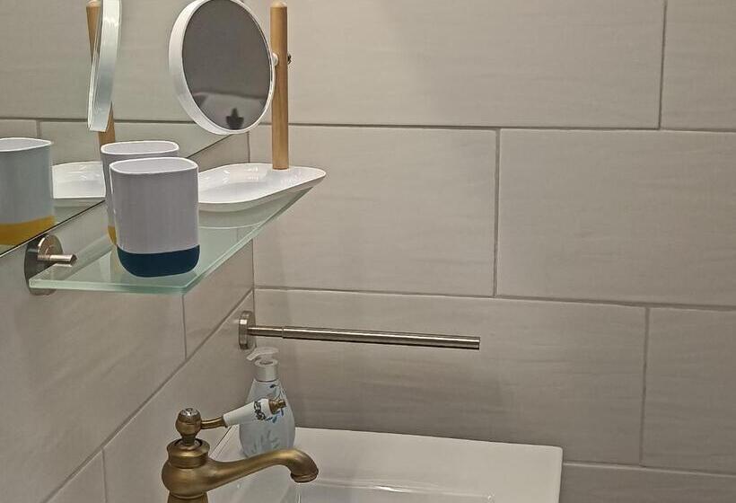ペンション Chambre Douillette Pour 2 à Bruyères   Proche Centre Et Randonnées   Fr 1 589 602