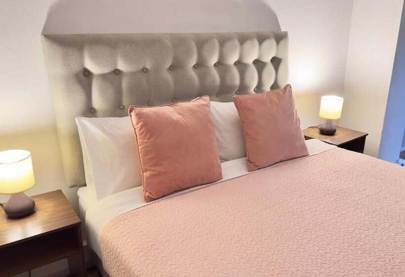 پانسیون Hostal