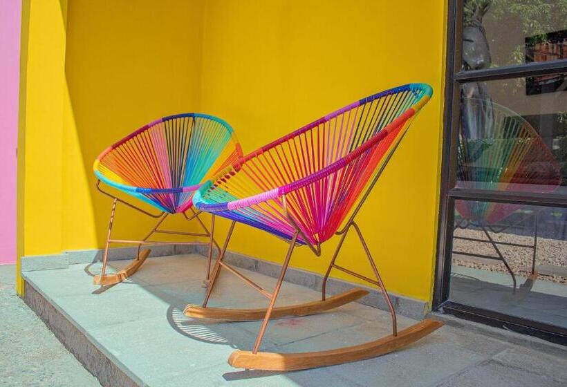 استراحتگاه Cabañas Mambo Beach