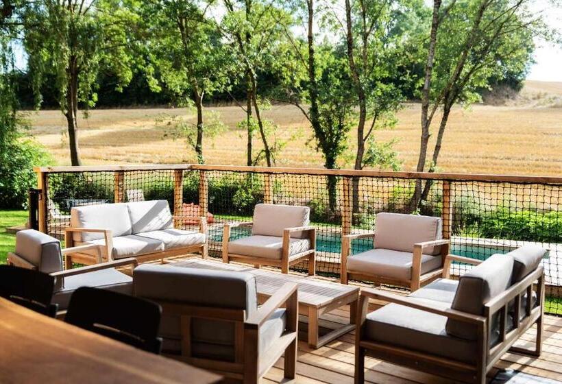 Bed and Breakfast Dans Les Arbres