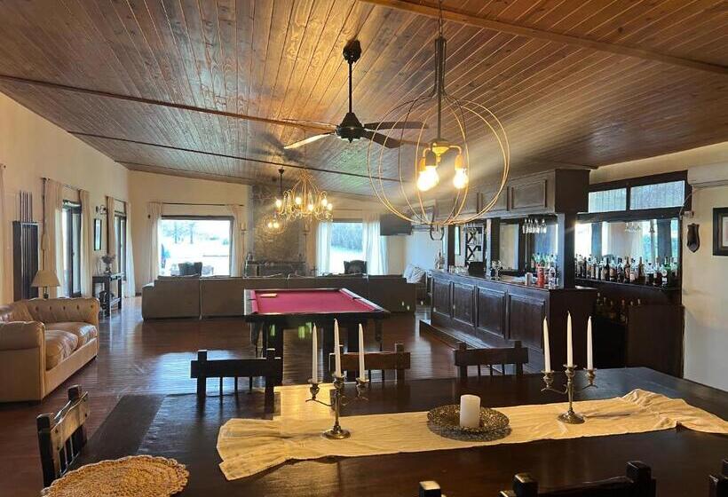 ホテル Estancia San Mateo