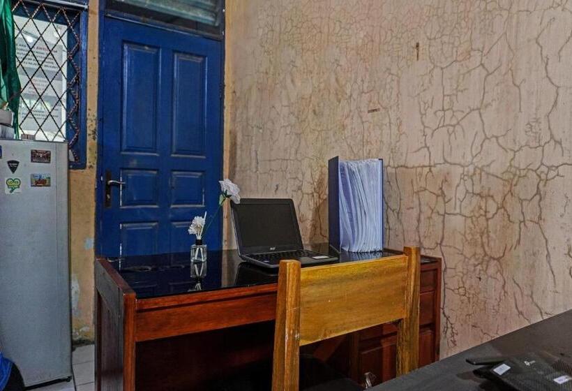 هتل Oyo Life 92684 Kost Mutiara Nirwana