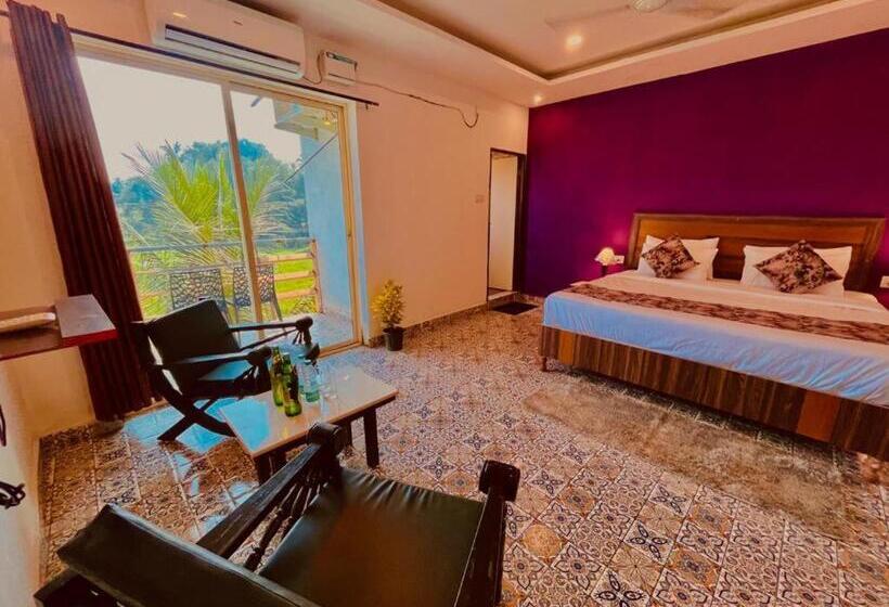 فندق The Gr Managed By The Four Season   Close To Candolim Beach