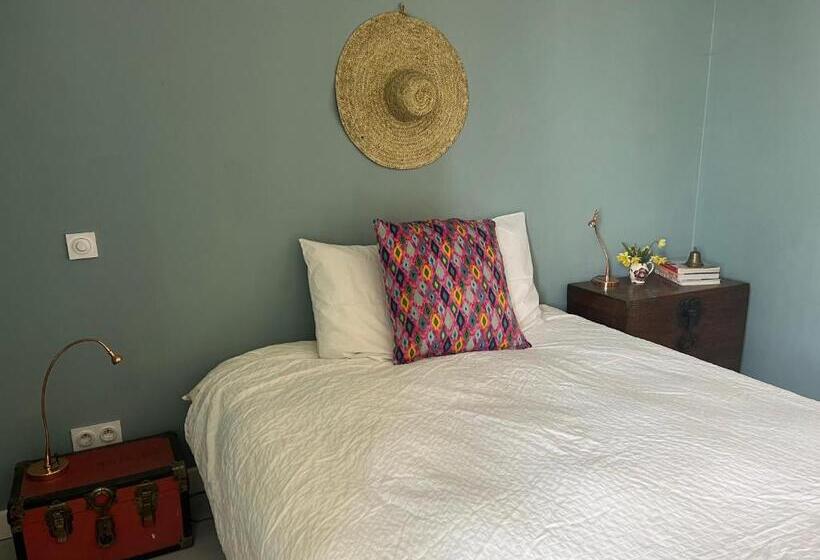 بنسيون 1 Rue Pasquet Pool Suite With Kitchen