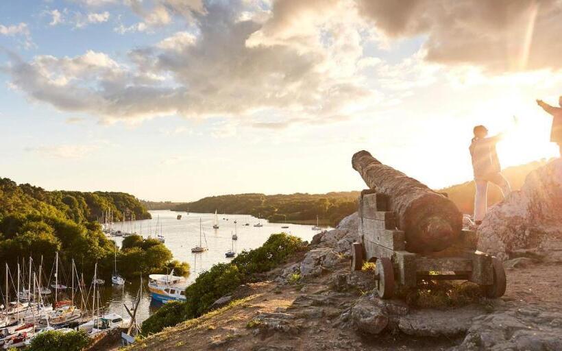 膳宿费 Logement Cosy Avec Piscine Et Jacuzzi Privatifs 4 étoiles