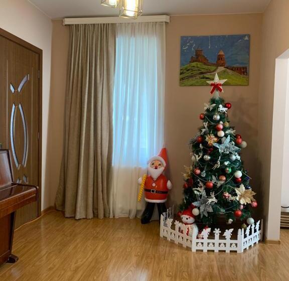 پانسیون Mate S Home Kazbegi