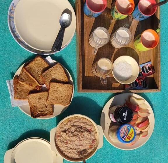 بنسيون The Tree Top Treehouse Jibhi