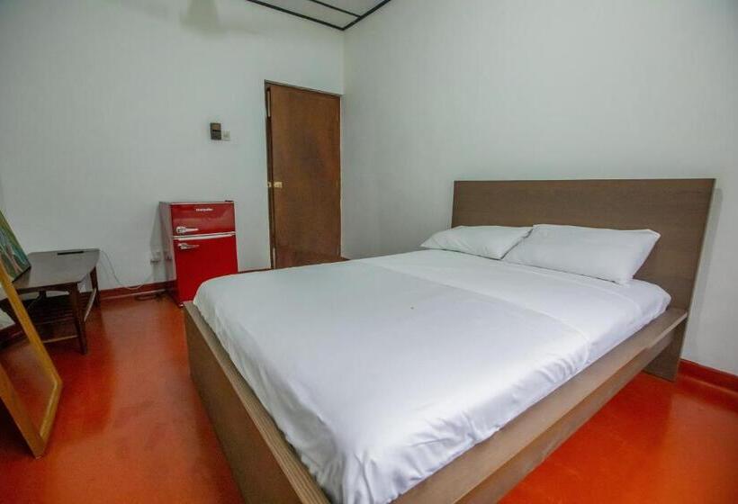 ホテル Algama Ella Resort