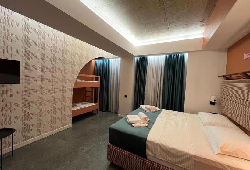 هتل Bamboo Garden