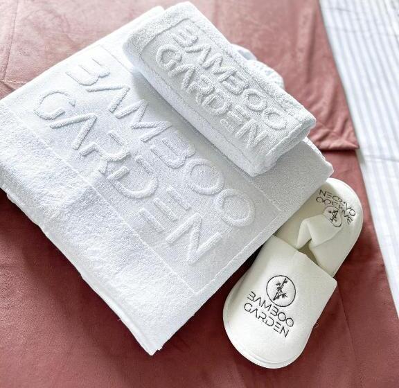 هتل Bamboo Garden