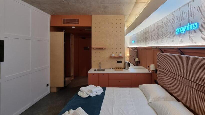 هتل Bamboo Garden