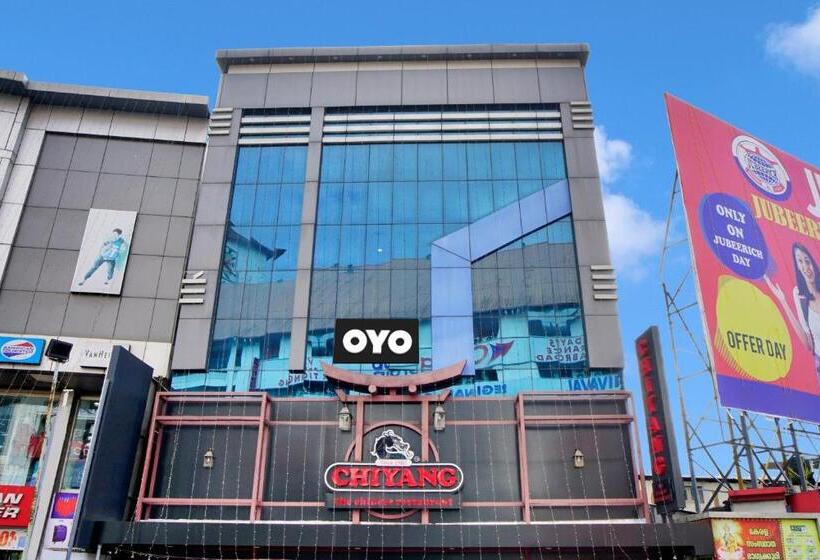ホテル Oyo Flagship Chiyang