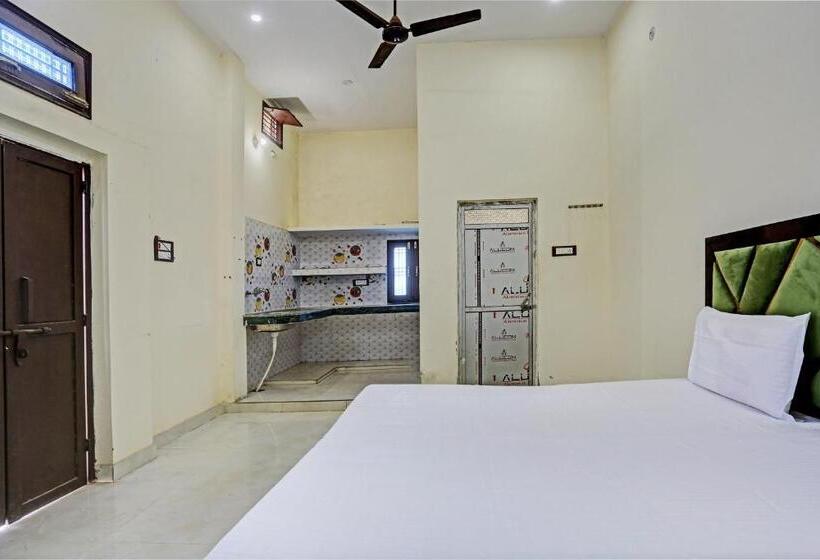 هتل Oyo Royal Guest House