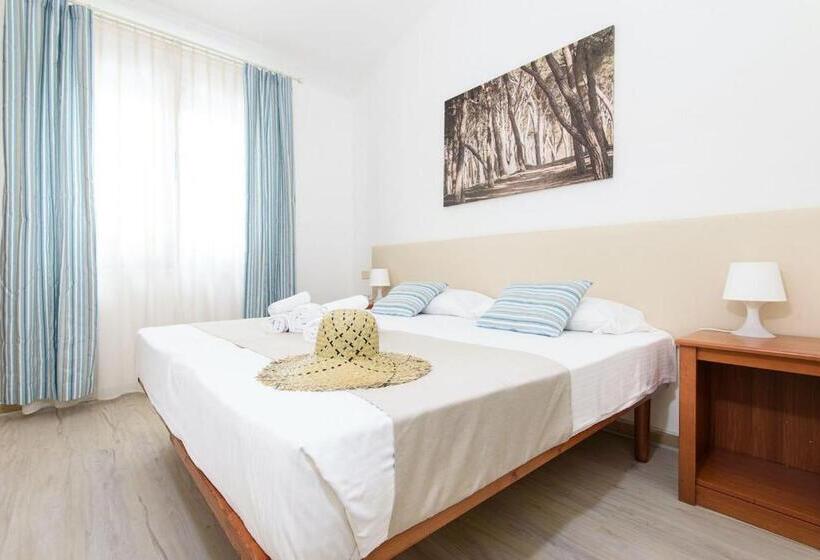 Isa Appartament Plus With Mezzanine, 4 Beds, Air Conditioning And Private Outdoor Area In Village Wi