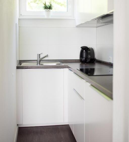 Keller Apartment