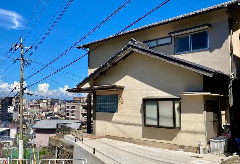 بنسيون Nostime Lodge 女性限定 Female Only