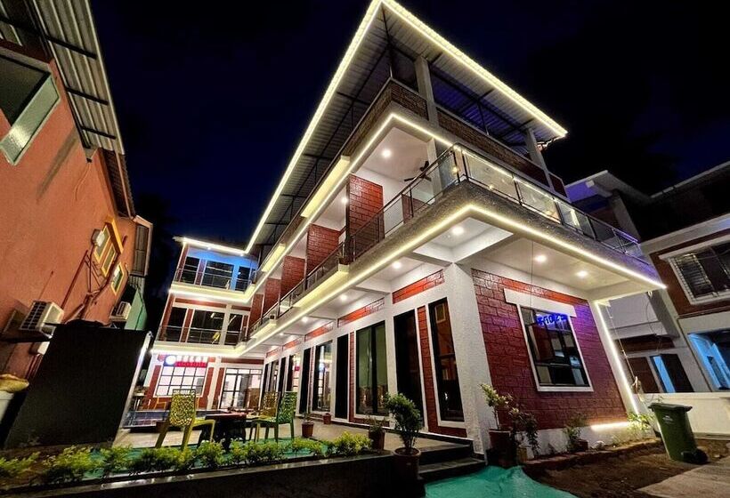 Relax Beach Resort