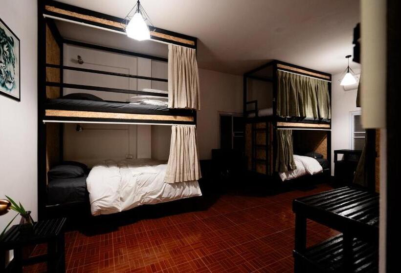 Anou Hostel
