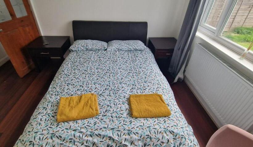Bed and Breakfast Ritzs Place