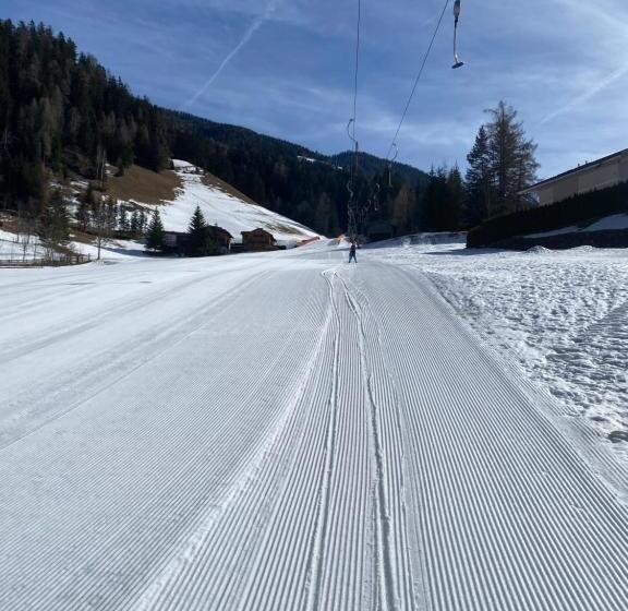 مبيت وإفطار Zimmer Haus Christina