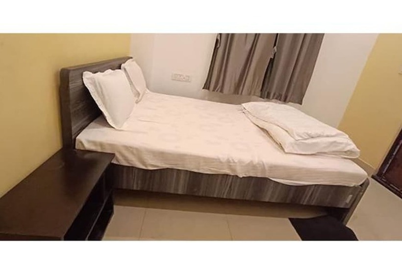 Fabhotel Ocean Bird