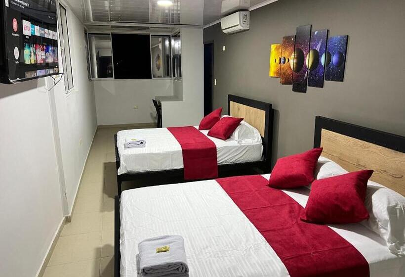 هتل Entre Parques