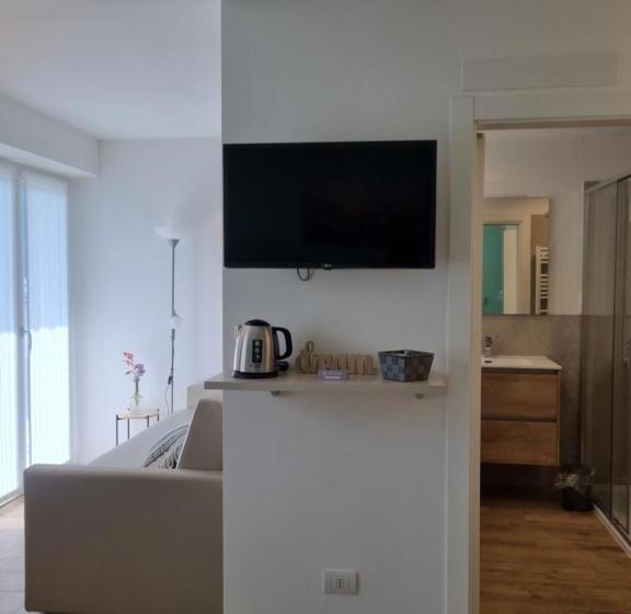 Lalunamia B&b And Holiday Apartment