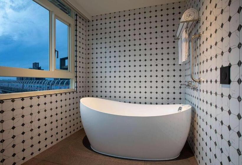 Tryp By Wyndham New Taipei Linkou 新北林口爵怡溫德姆酒店機場捷運mrta9林口站