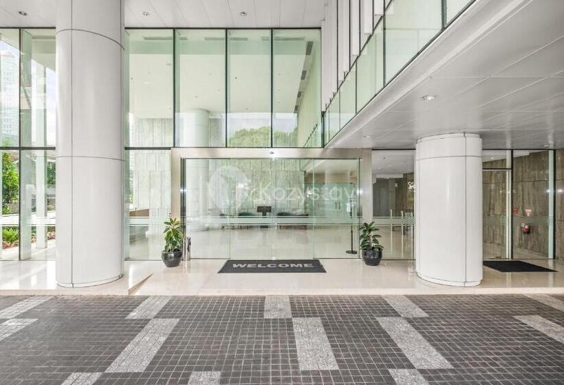 Aparthotel By Kozystay Tebet