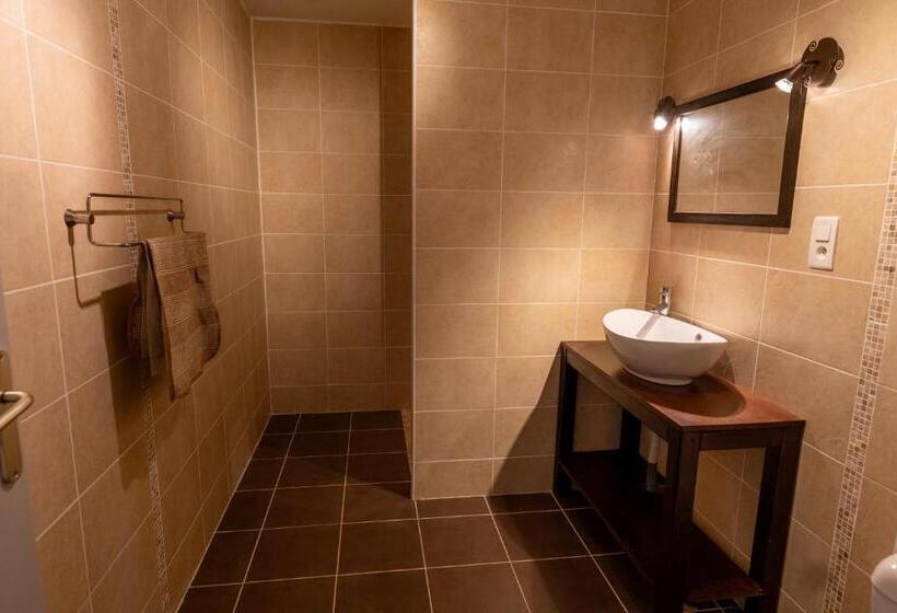 ベッドアンドブレックファースト Chez Phil