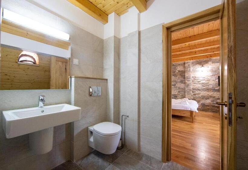 مبيت وإفطار Complex Sofia&veruța