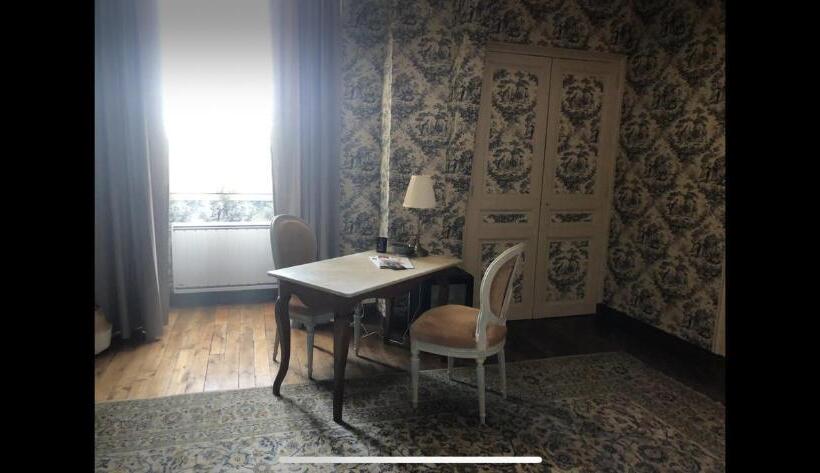 مبيت وإفطار Suite Privée Bleu Au Château De La Franceule
