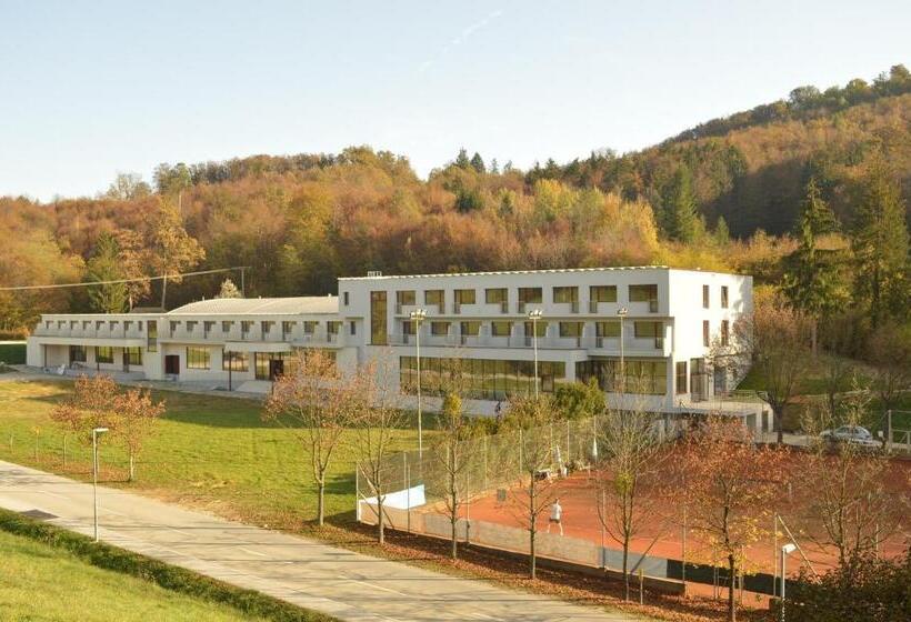 Go! Sport Hotel & Resort