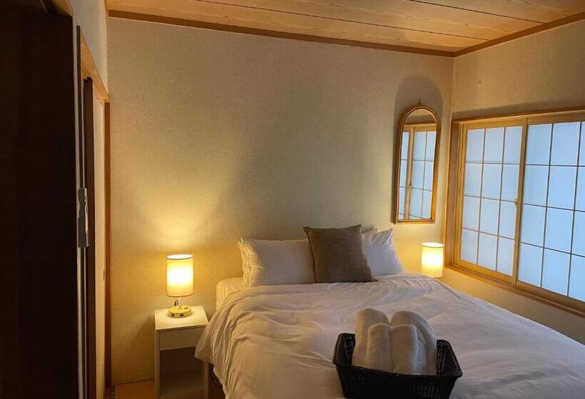 فندق Elan Lodge Akakura