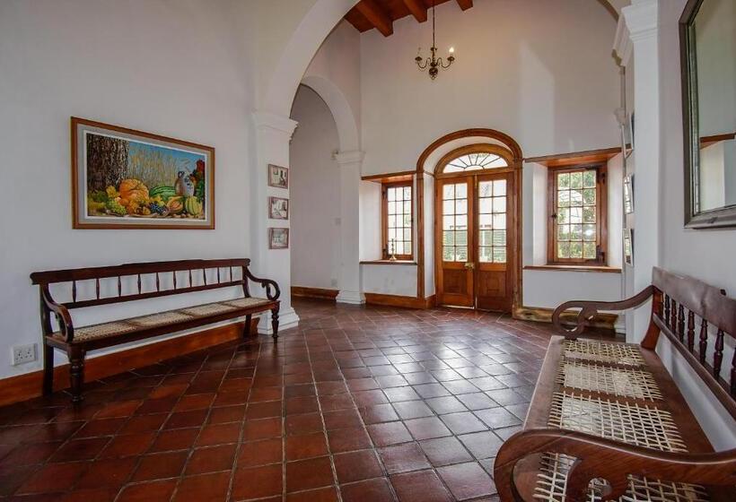 Hotel Heins Manor House