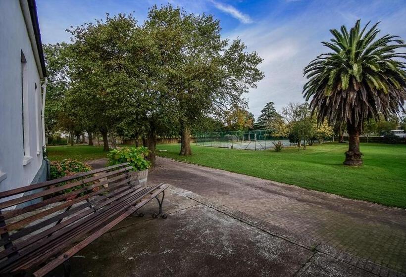 Hotel Heins Manor House