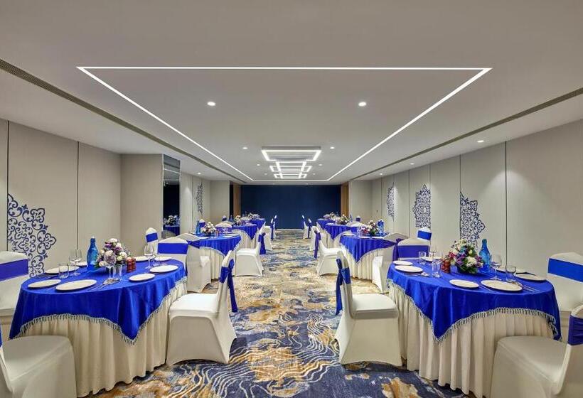 酒店 Holiday Inn Express Bengaluru Bommasandra, An Ihg