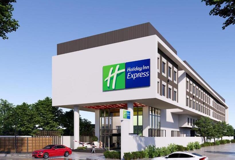 酒店 Holiday Inn Express Bengaluru Bommasandra, An Ihg