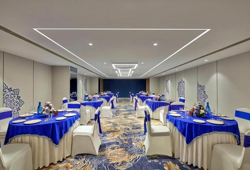 酒店 Holiday Inn Express Bengaluru Bommasandra, An Ihg