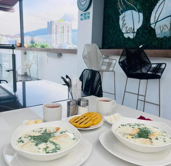 בית מלון כפרי Terraza Café Bistro