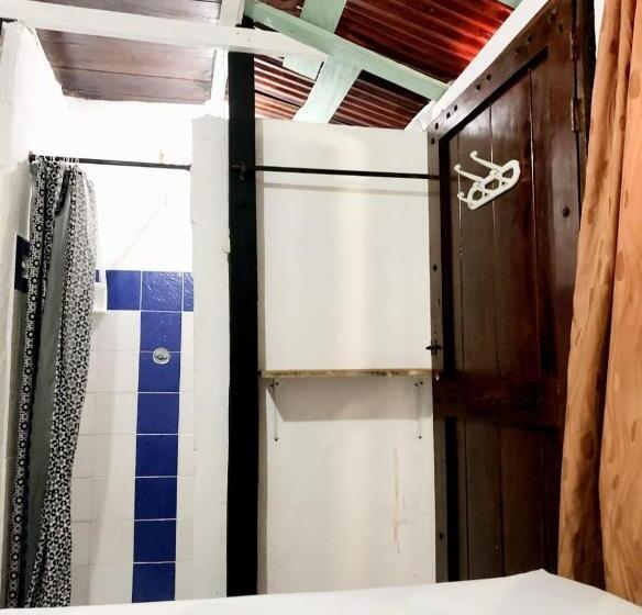 پانسیون Bluebayou.capurgana