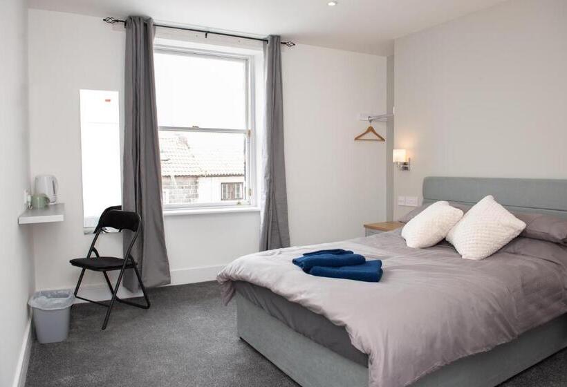 بنسيون Cara Lodge, Comfortable Self Check In En Suite Guest Rooms