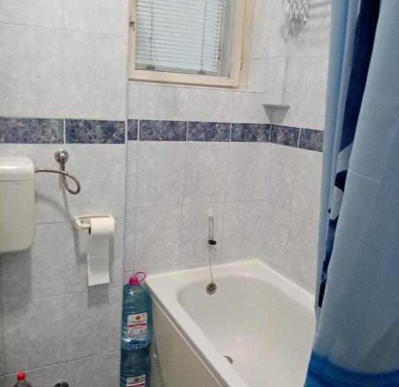 پانسیون Rooms For Exit 2024   For 2 Or 4 People For 4 Nights 11 15 July