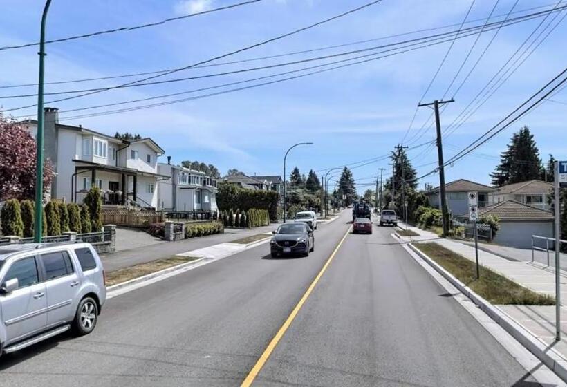 بنسيون Private Entry 2 Bedrooms Entire Suite Free Parking Near Skytrain Metrotown