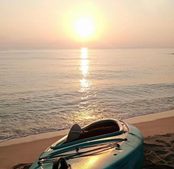 Simork Lake &beach Resort