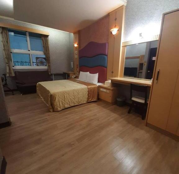 Xinghe Motel   Chaozhou