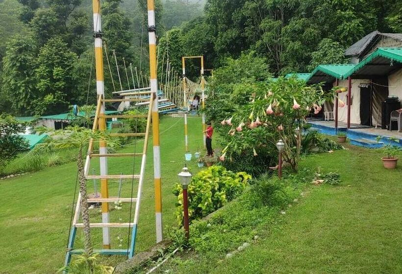 ベッドアンドブレックファースト Jugnoo Camps By Uk07hotels
