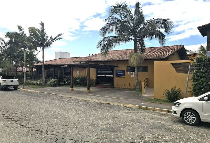 هتل Candeias Basfak Praia